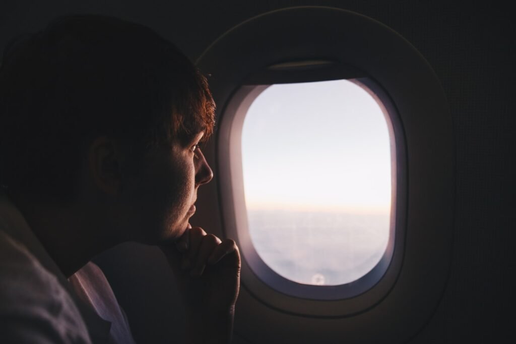 Aeroplane window: flying after cataract surgery